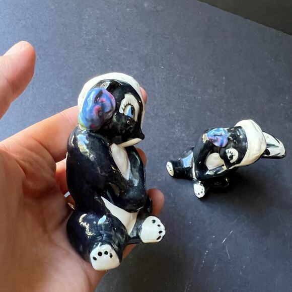 2 Vintage CERAMIC ARTS Studio Mother Mrs Skunk from Bambi 169-3 Figurine 3" Tall - Picture 10 of 11